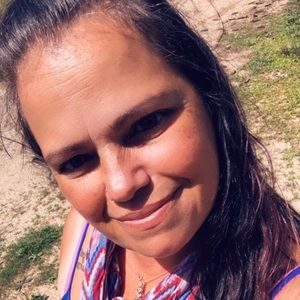 Meet your Posher, Suzanne